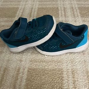 Toddler boy Nike’s